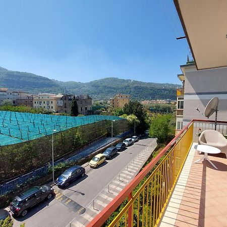 Mistral Luxury Suites Сорренто Екстер'єр фото