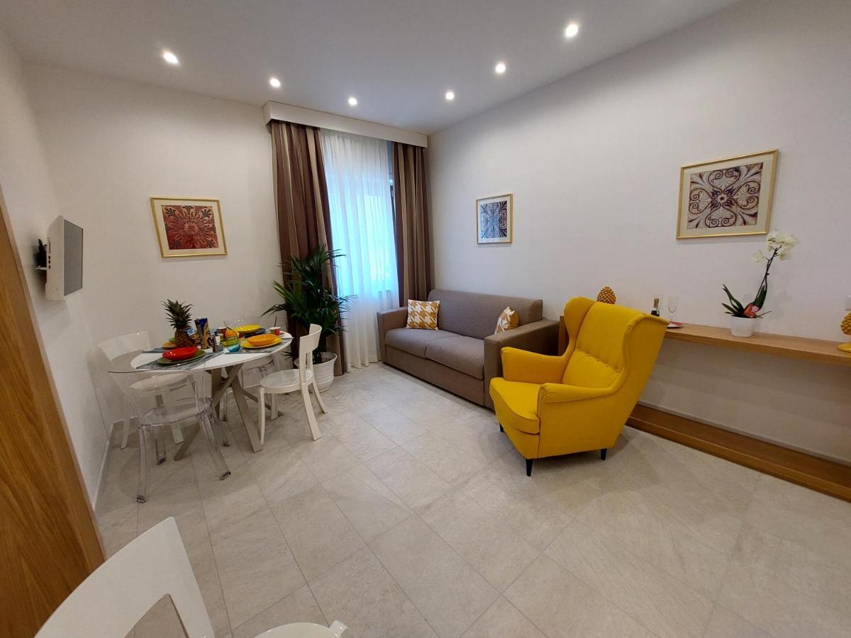 Mistral Luxury Suites Сорренто Екстер'єр фото