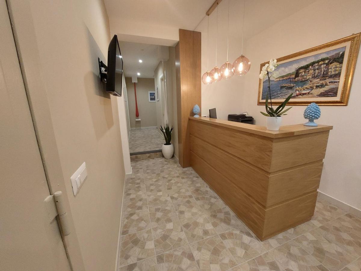 Mistral Luxury Suites Сорренто Екстер'єр фото